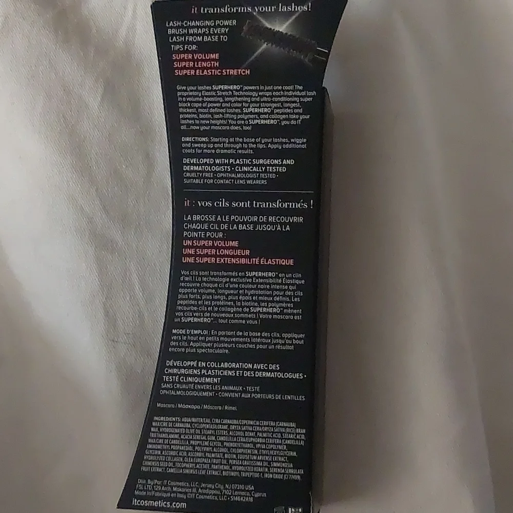 IT Cosmetics superhero elastic stretch volumizing mascara